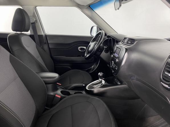 Kia Soul II Рестайлинг с пробегом 2018 года, цена 1 550 000 рублей, 89707 км, хэтчбек, Автокод Объявления