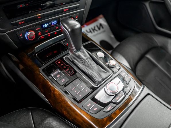 Audi A6 IV (C7) Рестайлинг с пробегом 2015 года, цена 2 630 000 рублей, 128787 км, седан, Автокод Объявления