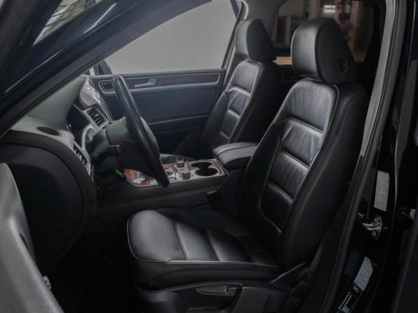 Volkswagen Touareg II с пробегом 2010 года, цена 1 549 000 рублей, 251040 км, внедорожник, Автокод Объявления