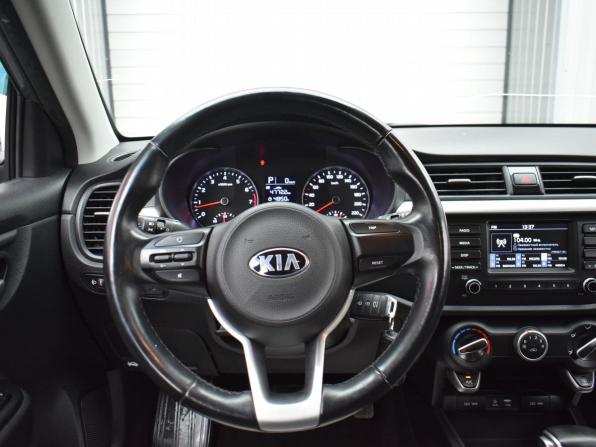 Kia Rio IV с пробегом 2017 года, цена 1 249 000 рублей, 103748 км, седан, Автокод Объявления