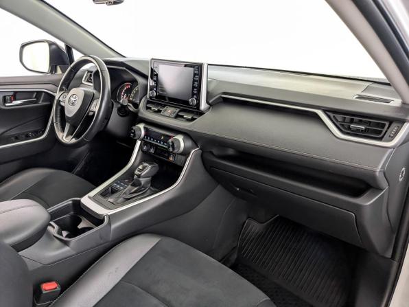 Toyota RAV4 V (XA50) с пробегом 2021 года, цена 3 205 000 рублей, 77286 км, внедорожник, Автокод Объявления