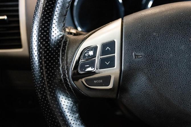 Peugeot 4007 с пробегом 2011 года, цена 800 000 рублей, 258051 км, внедорожник, Автокод Объявления