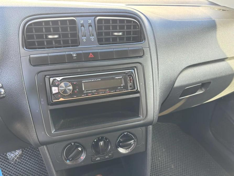 Volkswagen Polo V Рестайлинг Альметьевск  - изображение 11