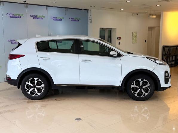 Kia Sportage IV Рестайлинг с пробегом 2021 года, цена 1 610 000 рублей, 180381 км, внедорожник, Автокод Объявления