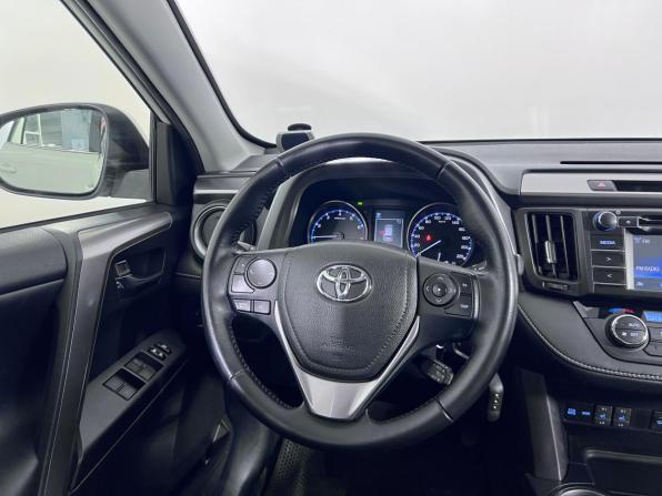Toyota RAV4 IV (XA40) Рестайлинг с пробегом 2015 года, цена 2 030 000 рублей, 124254 км, внедорожник, Автокод Объявления
