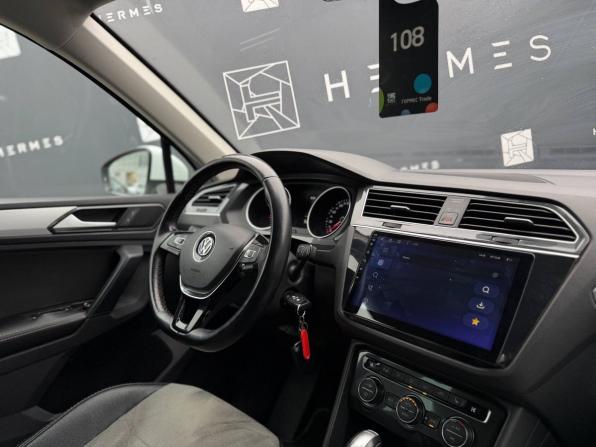 Volkswagen Tiguan II с пробегом 2018 года, цена 2 477 000 рублей, 135534 км, внедорожник, Автокод Объявления