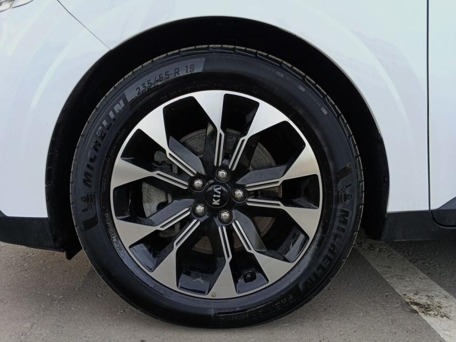 Kia Carnival IV Москва  - изображение 9