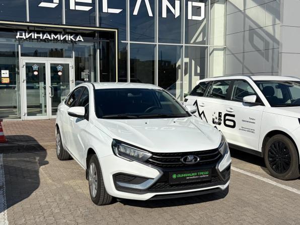 Lada (ВАЗ) Vesta I Рестайлинг (NG) с пробегом 2024 года, цена 1 250 000 рублей, 50690 км, седан, Автокод Объявления