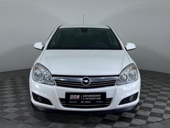 Opel Astra H Рестайлинг с пробегом 2010 года, цена 530 000 рублей, 262123 км, седан, Автокод Объявления