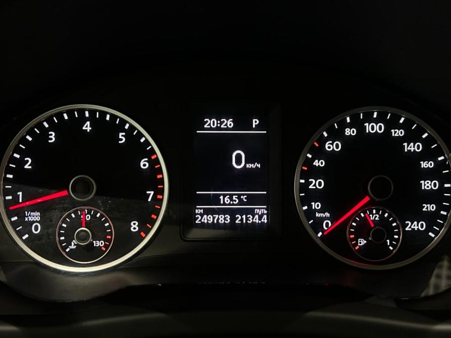 Volkswagen Tiguan I Рестайлинг Санкт-Петербург  - изображение 12