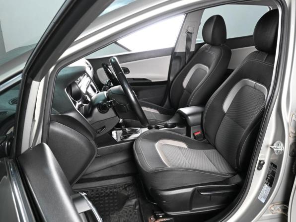 Kia Ceed II Рестайлинг с пробегом 2015 года, цена 1 399 000 рублей, 76664 км, хэтчбек, Автокод Объявления