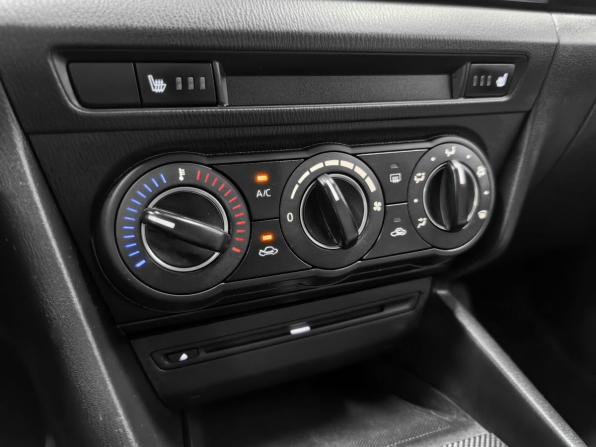 Mazda 3 III (BM) с пробегом 2014 года, цена 1 390 000 рублей, 98300 км, седан, Автокод Объявления