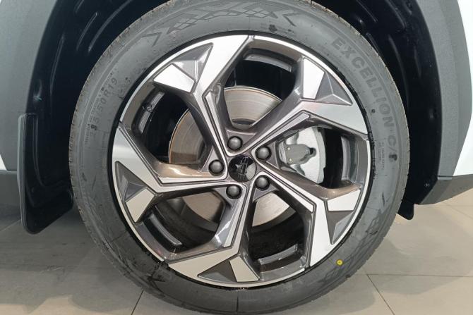 Новый Geely Atlas II 2026 года, цена 3 199 990 рублей, внедорожник, Автокод Объявления