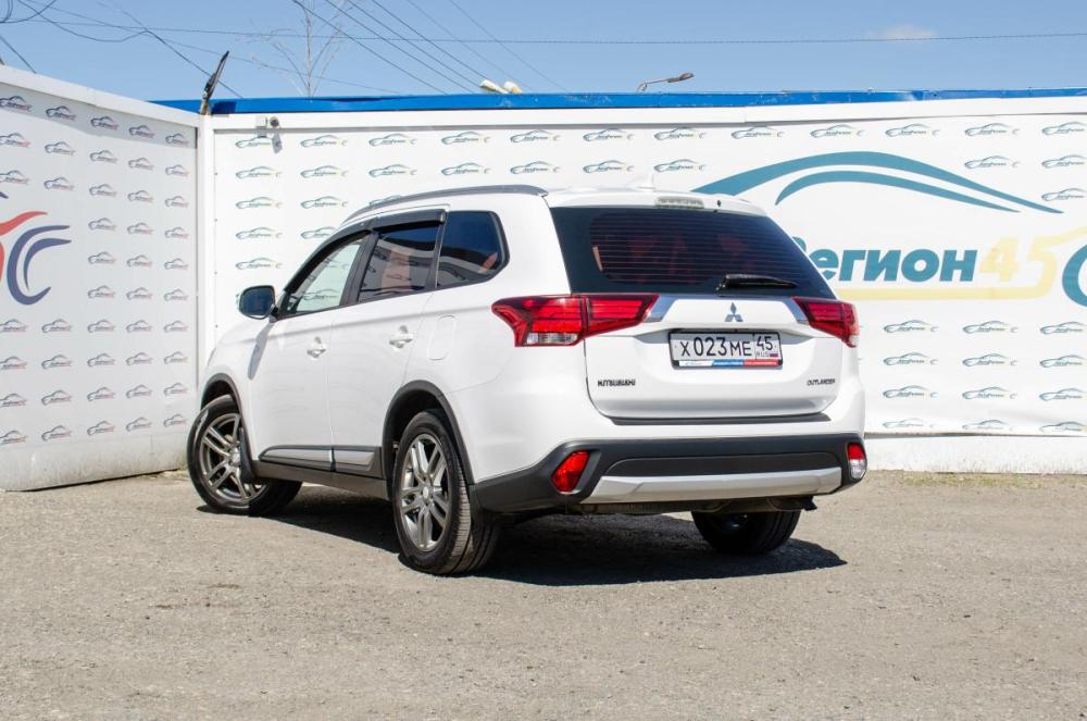 Mitsubishi Outlander III Рестайлинг 2 Курган  - изображение 2