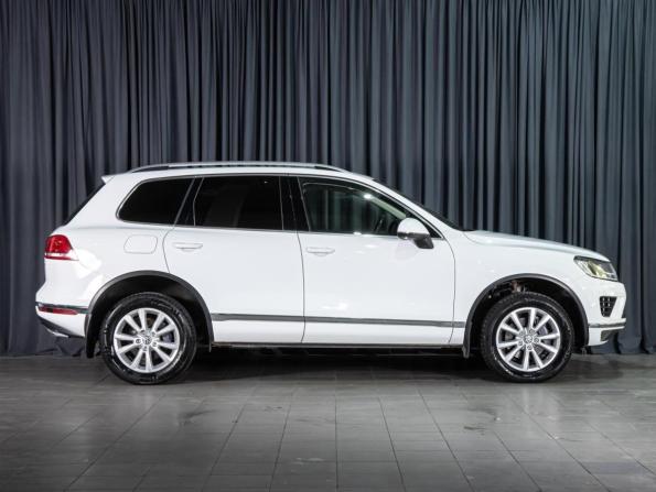 Volkswagen Touareg II Рестайлинг с пробегом 2016 года, цена 2 975 070 рублей, 168994 км, внедорожник, Автокод Объявления