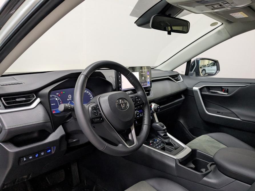 Toyota RAV4 V (XA50) Москва  - изображение 2