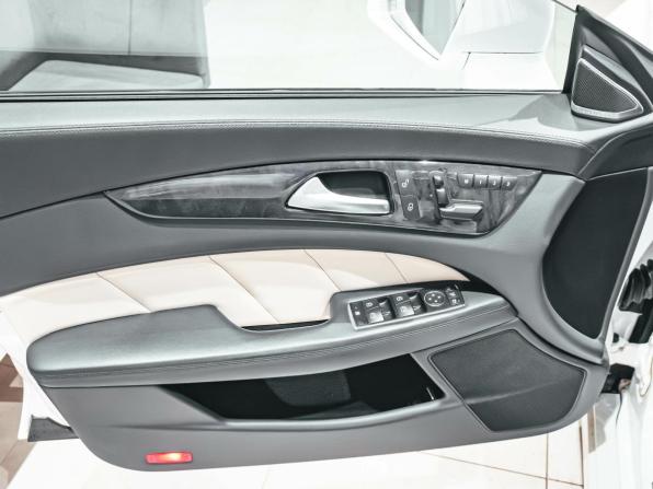 Mercedes-Benz CLS II (C218) с пробегом 2012 года, цена 2 799 200 рублей, 125861 км, седан, Автокод Объявления