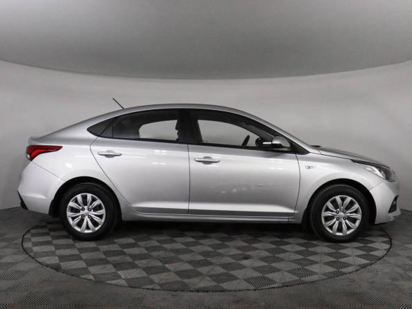 Hyundai Solaris I Рестайлинг с пробегом 2017 года, цена 1 200 000 рублей, 96697 км, седан, Автокод Объявления