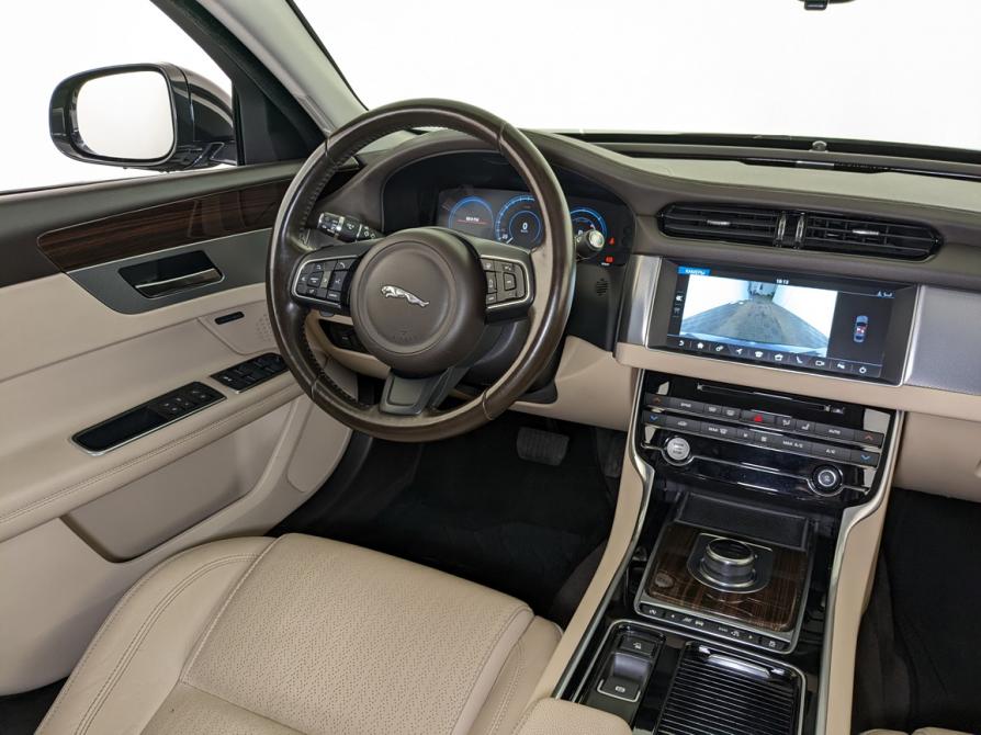 Jaguar XF II Москва  - изображение 26