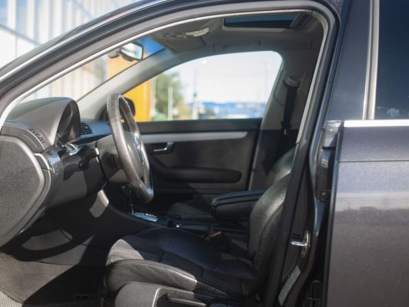 Audi A4 III (B7) с пробегом 2006 года, цена 700 000 рублей, 173266 км, седан, Автокод Объявления