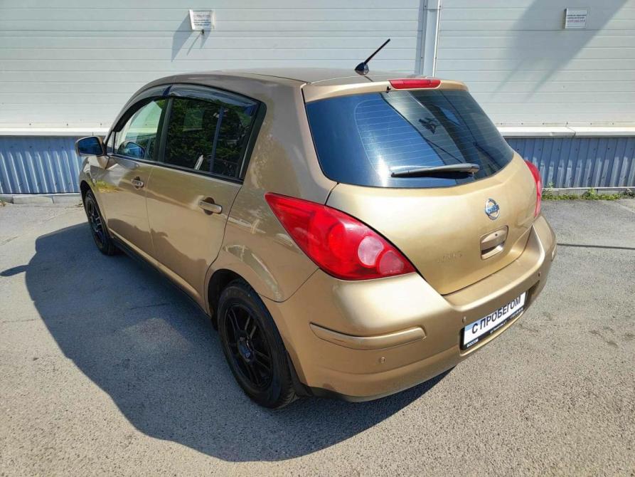 Nissan Tiida I Санкт-Петербург  - изображение 5