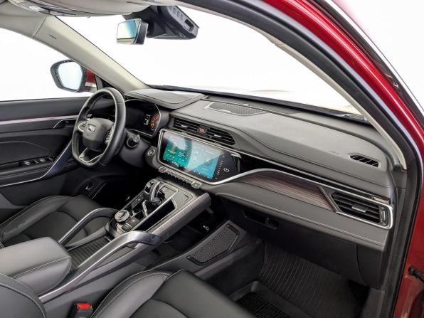 Geely Atlas Pro с пробегом 2023 года, цена 1 990 000 рублей, 67161 км, внедорожник, Автокод Объявления