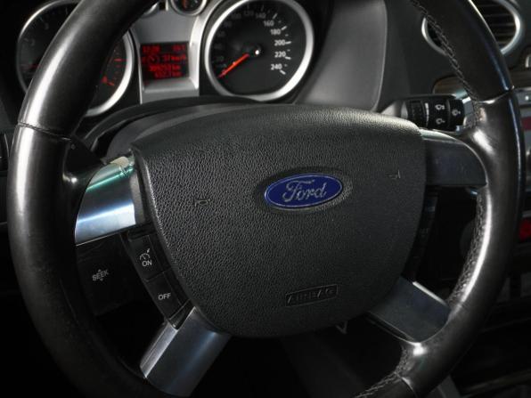 Ford Focus II Рестайлинг с пробегом 2008 года, цена 498 000 рублей, 309254 км, седан, Автокод Объявления