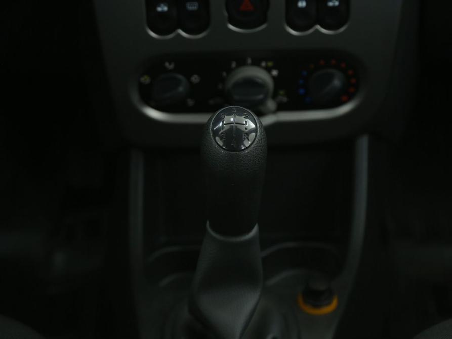 Renault Sandero I Иваново  - изображение 15