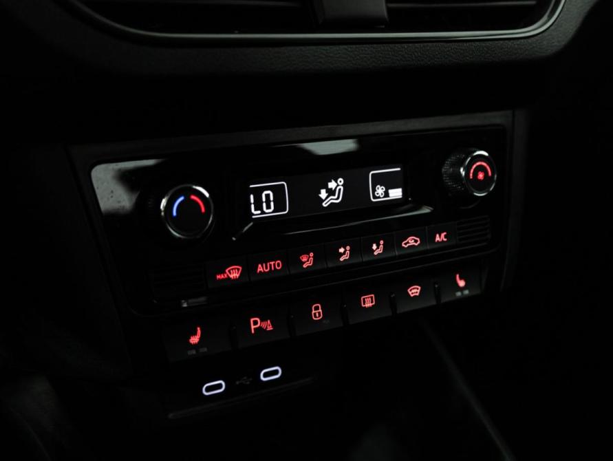Volkswagen Polo VI Санкт-Петербург  - изображение 18