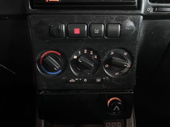 Opel Zafira A с пробегом 2000 года, цена 200 000 рублей, 301186 км, компактвэн, Автокод Объявления