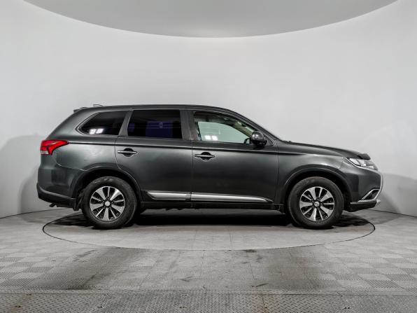 Mitsubishi Outlander III Рестайлинг 3 с пробегом 2018 года, цена 1 649 000 рублей, 219485 км, внедорожник, Автокод Объявления