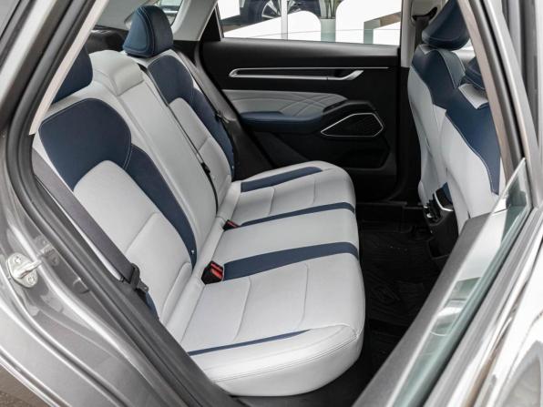 Geely Emgrand II с пробегом 2022 года, цена 1 549 000 рублей, 98395 км, седан, Автокод Объявления
