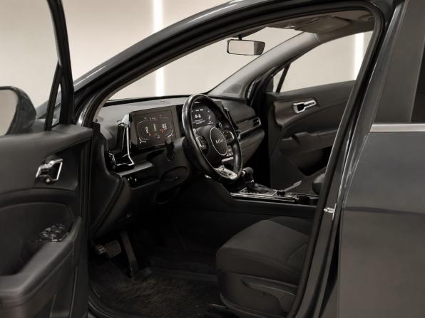 Kia Sportage V с пробегом 2022 года, цена 3 195 000 рублей, 44000 км, внедорожник, Автокод Объявления
