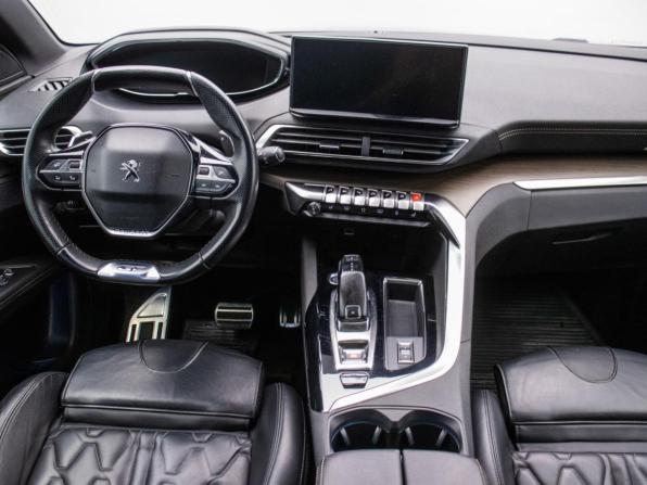 Peugeot 3008 II Рестайлинг с пробегом 2021 года, цена 2 295 000 рублей, 122656 км, внедорожник, Автокод Объявления