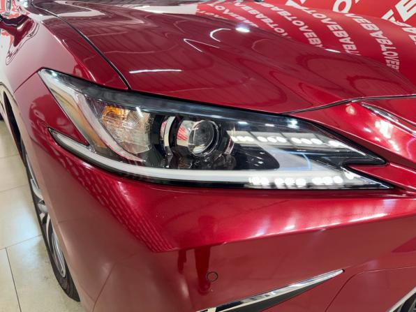 Lexus ES VII с пробегом 2021 года, цена 4 050 000 рублей, 7553 км, седан, Автокод Объявления