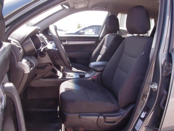 Kia Sorento II Рестайлинг с пробегом 2012 года, цена 1 685 000 рублей, 242000 км, внедорожник, Автокод Объявления