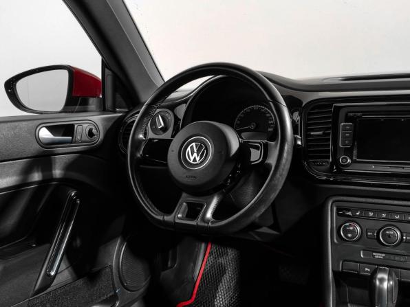 Volkswagen Beetle II (A5) с пробегом 2014 года, цена 1 648 960 рублей, 143217 км, хэтчбек, Автокод Объявления