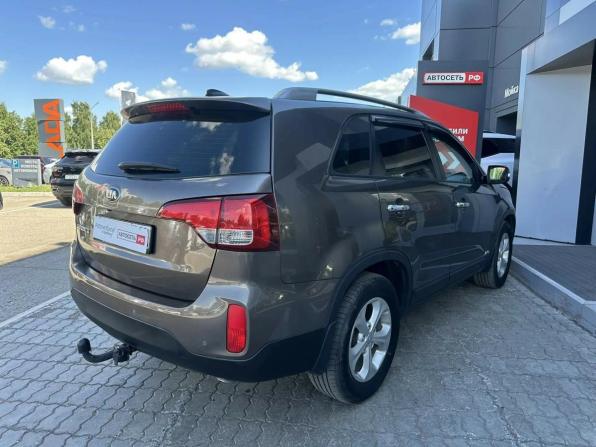 Kia Sorento II Рестайлинг с пробегом 2017 года, цена 2 051 554 рубля, 196429 км, внедорожник, Автокод Объявления