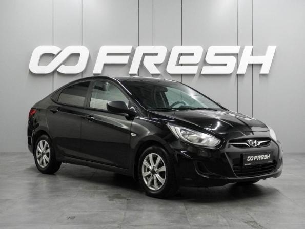 Hyundai Solaris I с пробегом 2013 года, цена 829 000 рублей, 164072 км, седан, Автокод Объявления