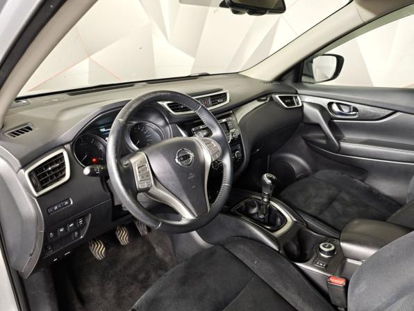 Nissan X-Trail III с пробегом 2016 года, цена 1 349 000 рублей, 337925 км, внедорожник, Автокод Объявления
