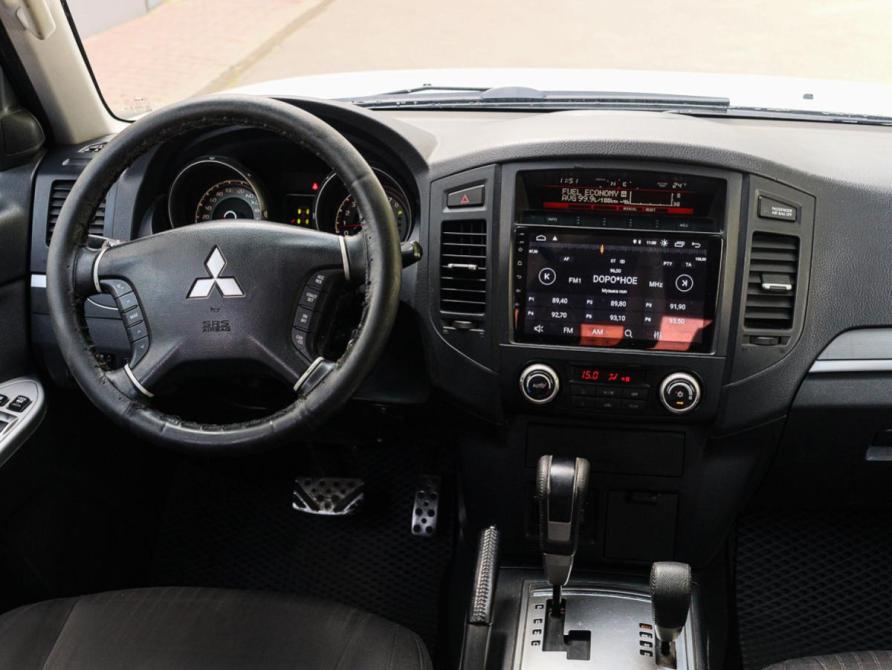 Mitsubishi Pajero IV Рестайлинг 1 Москва  - изображение 11