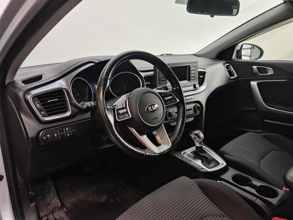 Kia Ceed III с пробегом 2020 года, цена 1 600 000 рублей, 162053 км, универсал, Автокод Объявления