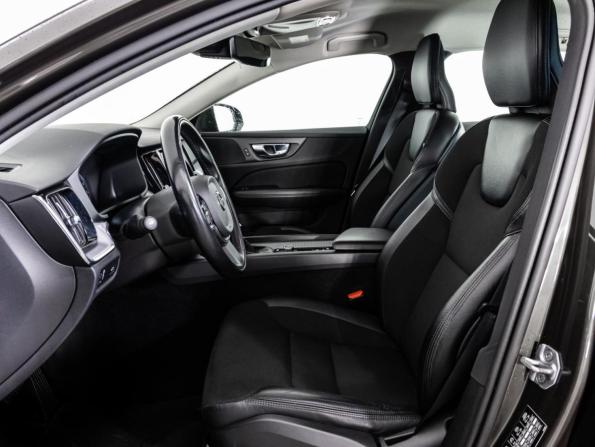 Volvo V60 Cross Country II с пробегом 2020 года, цена 3 199 000 рублей, 136575 км, универсал, Автокод Объявления