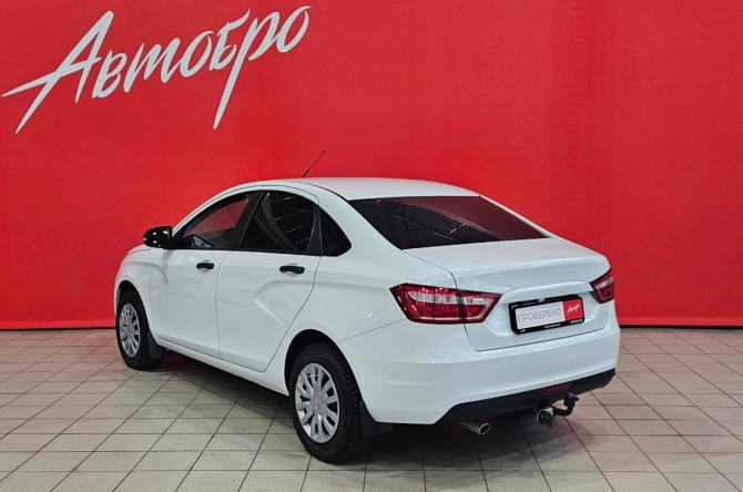Lada (ВАЗ) Vesta I с пробегом 2017 года, цена 890 000 рублей, 66765 км, седан, Автокод Объявления