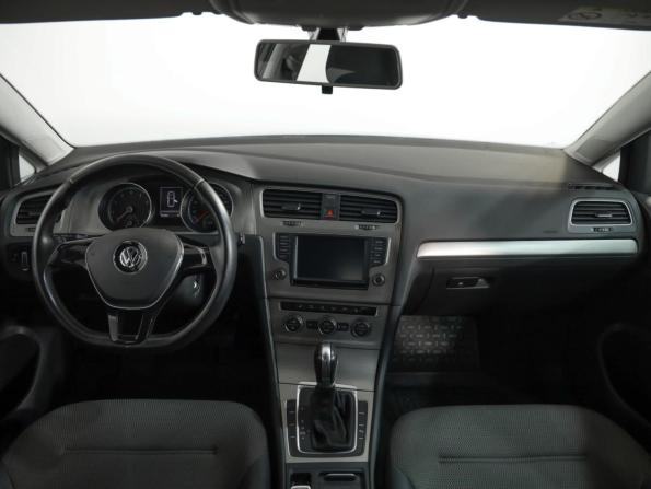 Volkswagen Golf VII с пробегом 2015 года, цена 1 349 000 рублей, 100688 км, хэтчбек, Автокод Объявления