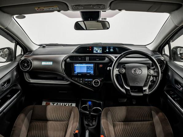 Toyota Aqua I Рестайлинг 2 с пробегом 2019 года, цена 1 320 000 рублей, 107000 км, хэтчбек, Автокод Объявления