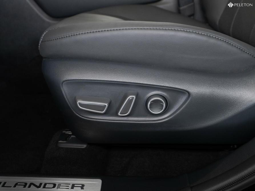 Toyota Highlander IV (XU70) Москва  - изображение 24
