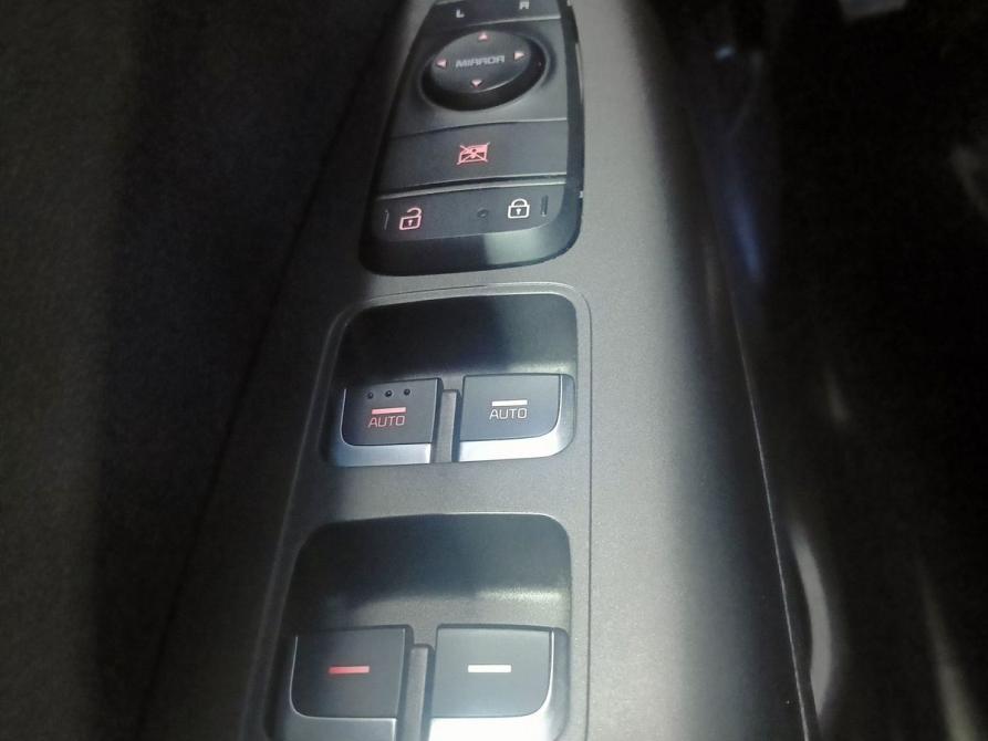 Kia Sportage IV Рестайлинг Санкт-Петербург  - изображение 8