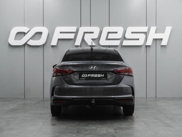Hyundai Solaris II Рестайлинг с пробегом 2022 года, цена 1 599 000 рублей, 101033 км, седан, Автокод Объявления