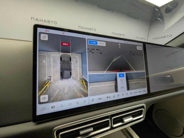 Li Auto (Lixiang) L7 I Рестайлинг с пробегом 2025 года, цена 8 419 000 рублей, 25 км, внедорожник, Автокод Объявления